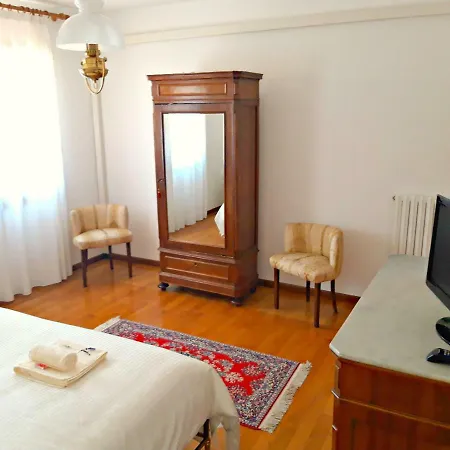 Le Vigne Di Annalisa Sweet Relax In Unesco Prosecco D.o.c.g. * Farra di Soligo